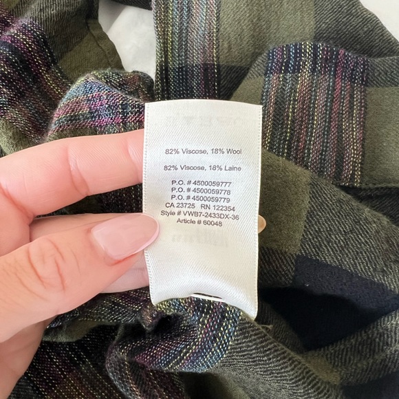 Aritizia Wilfred Plaid Button Up - Picture 4 of 6